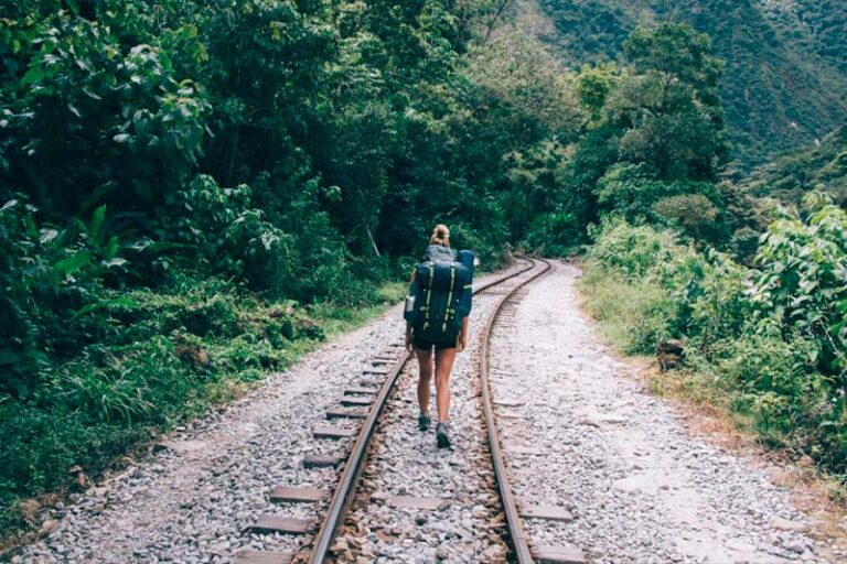Hike to Aguas Calientes via the hydroelectric power plant tracks