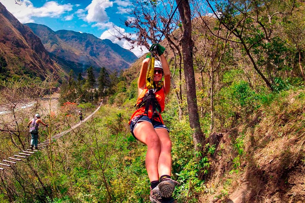 ziplining Inca Jungle Trek 4 days