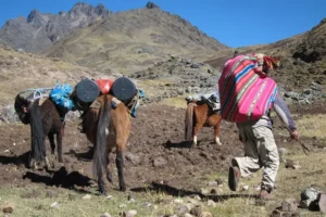 lares trek in september